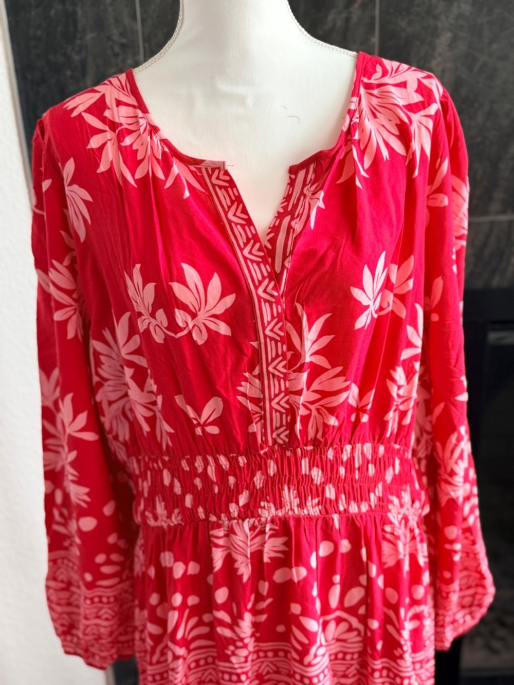 easel Pink Floral Maxi Dress with White Print Plus Size 2X - Picture 3 of 9